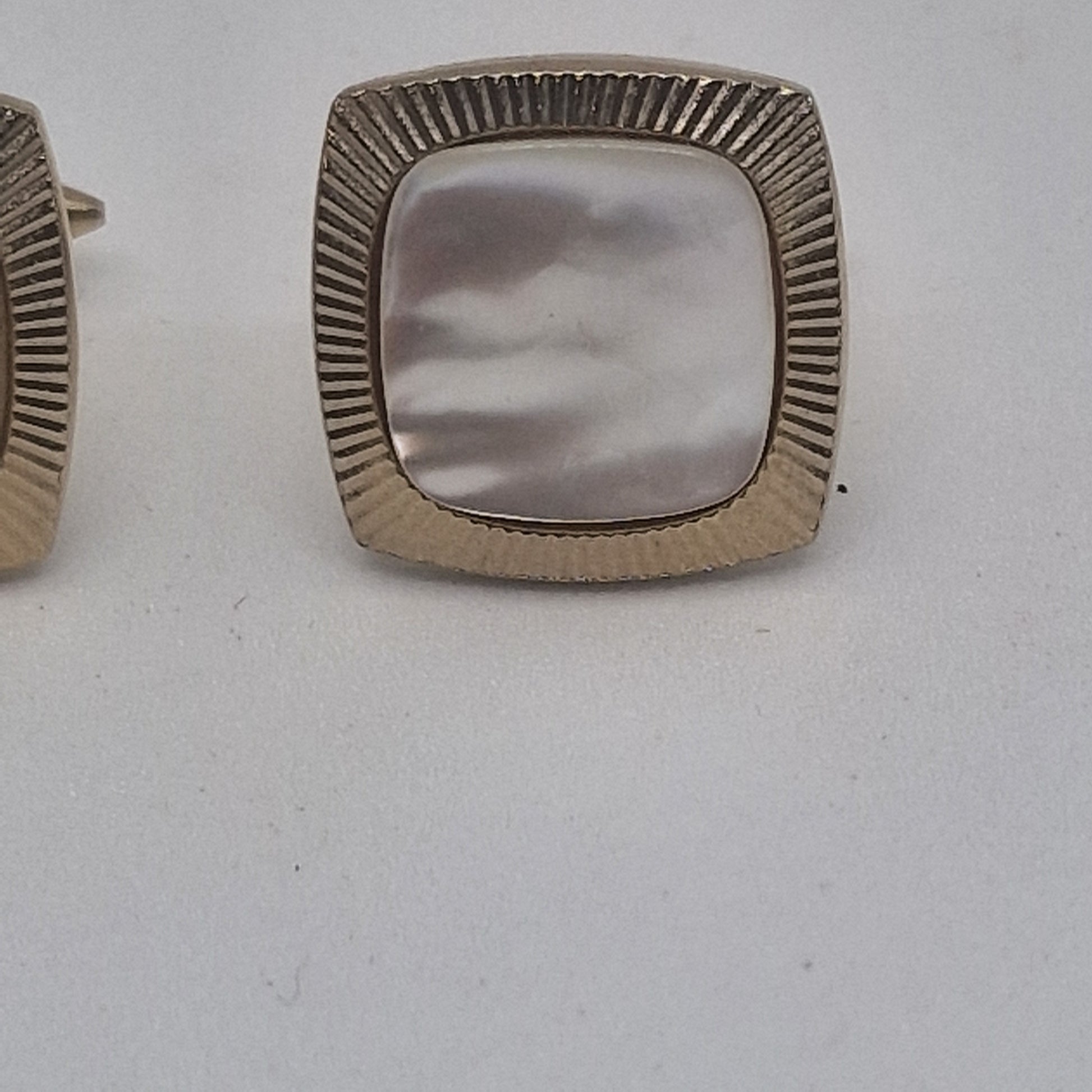 Vintage 1960s Gold-Tone Mother Of Pearl Cufflinks Square Sunburst Geometric Men – photo 2