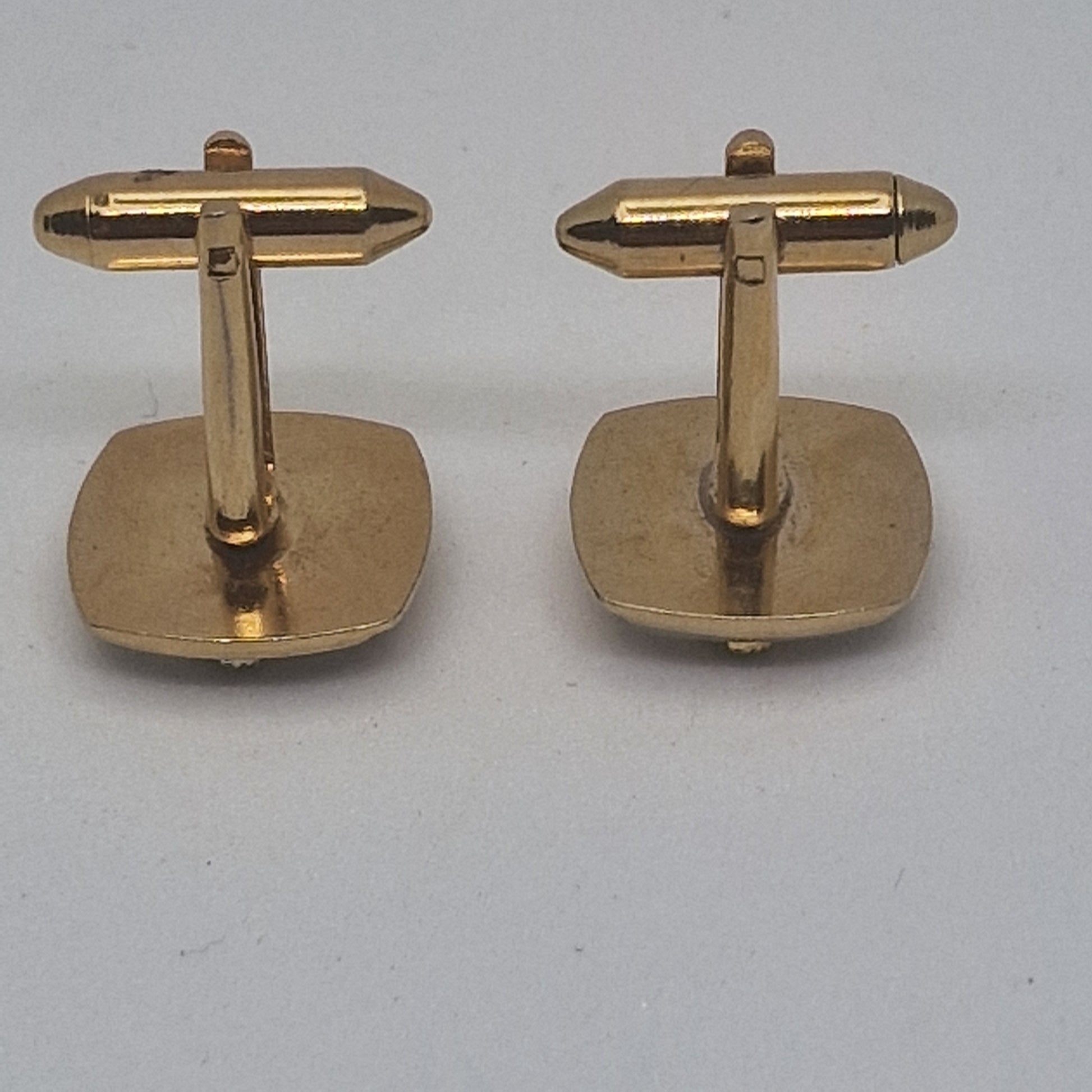 Vintage 1970s Gold-Tone Cufflinks Lion Rampant Heraldic Mother Of Pearl Figural – photo 5