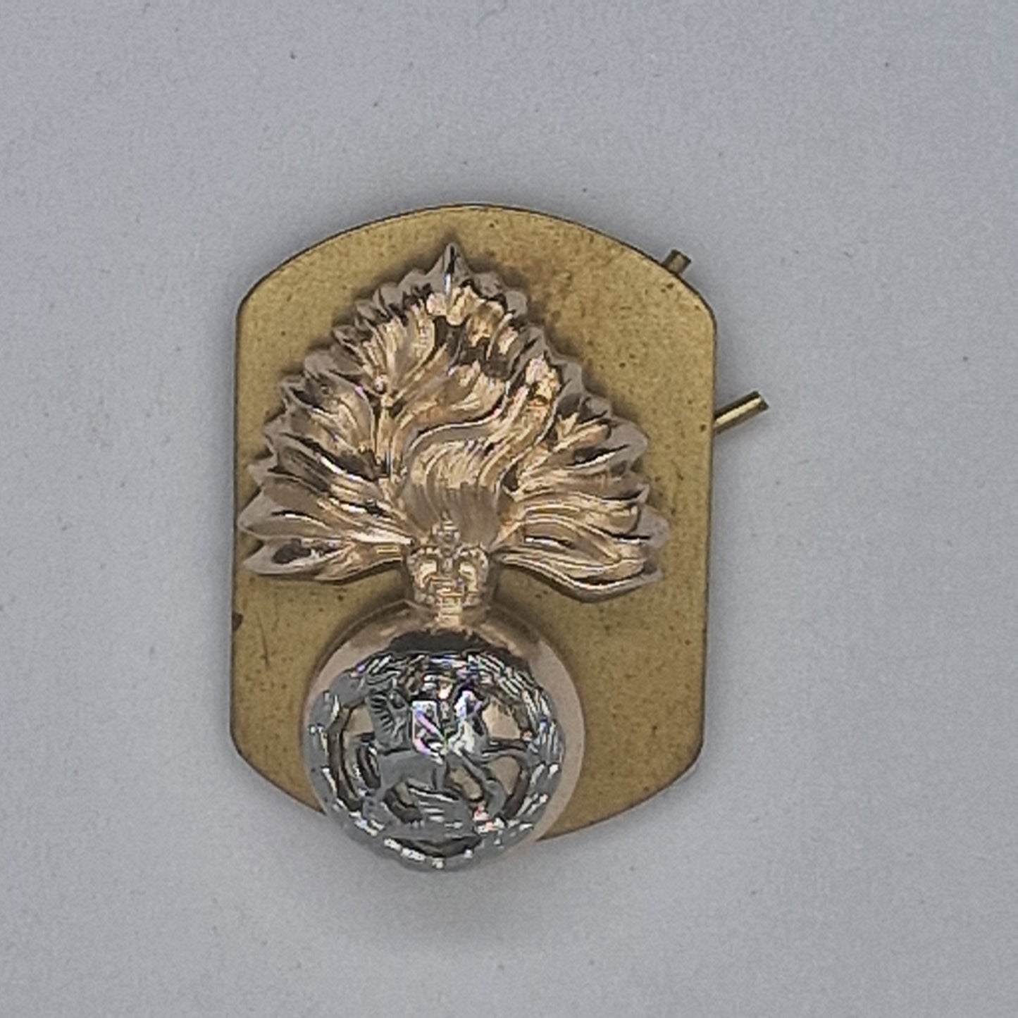 Vintage 1960s Gold Silver-Tone Military Brooch Regimental Hackle Badge Pin Mens