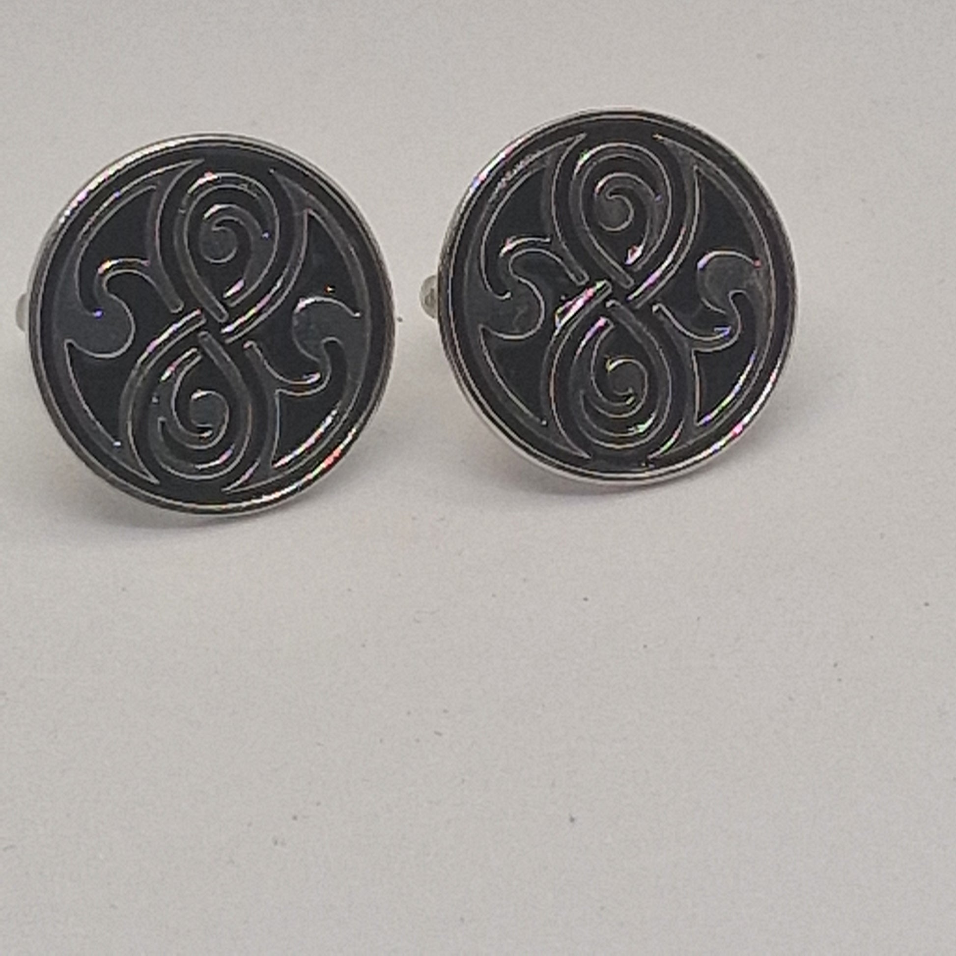 Vintage 1970s Silver-Tone Celtic Knotwork Enamel Cufflinks Black Mens Geometric – photo 2