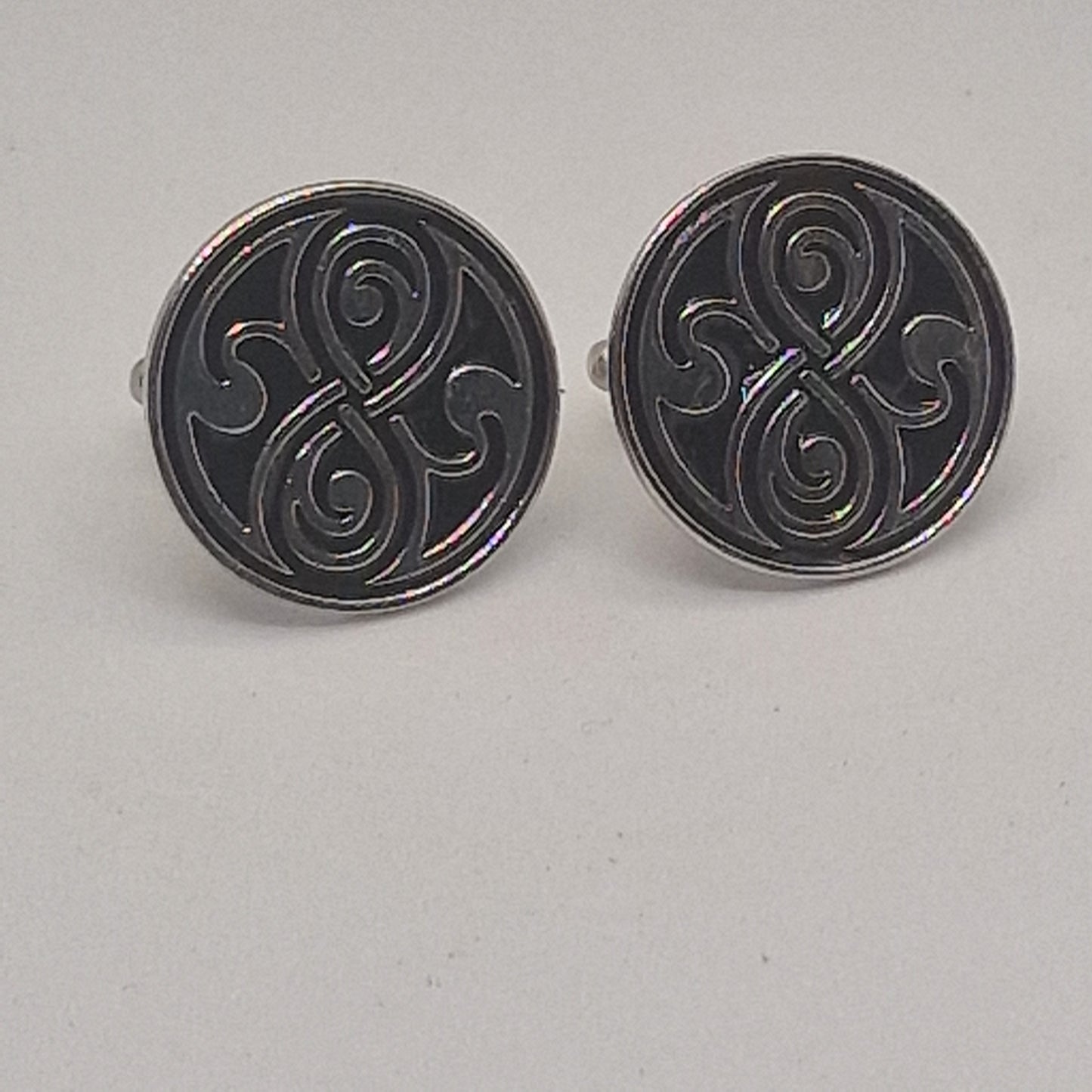 Vintage 1970s Silver-Tone Celtic Knotwork Enamel Cufflinks Black Mens Geometric – photo 3