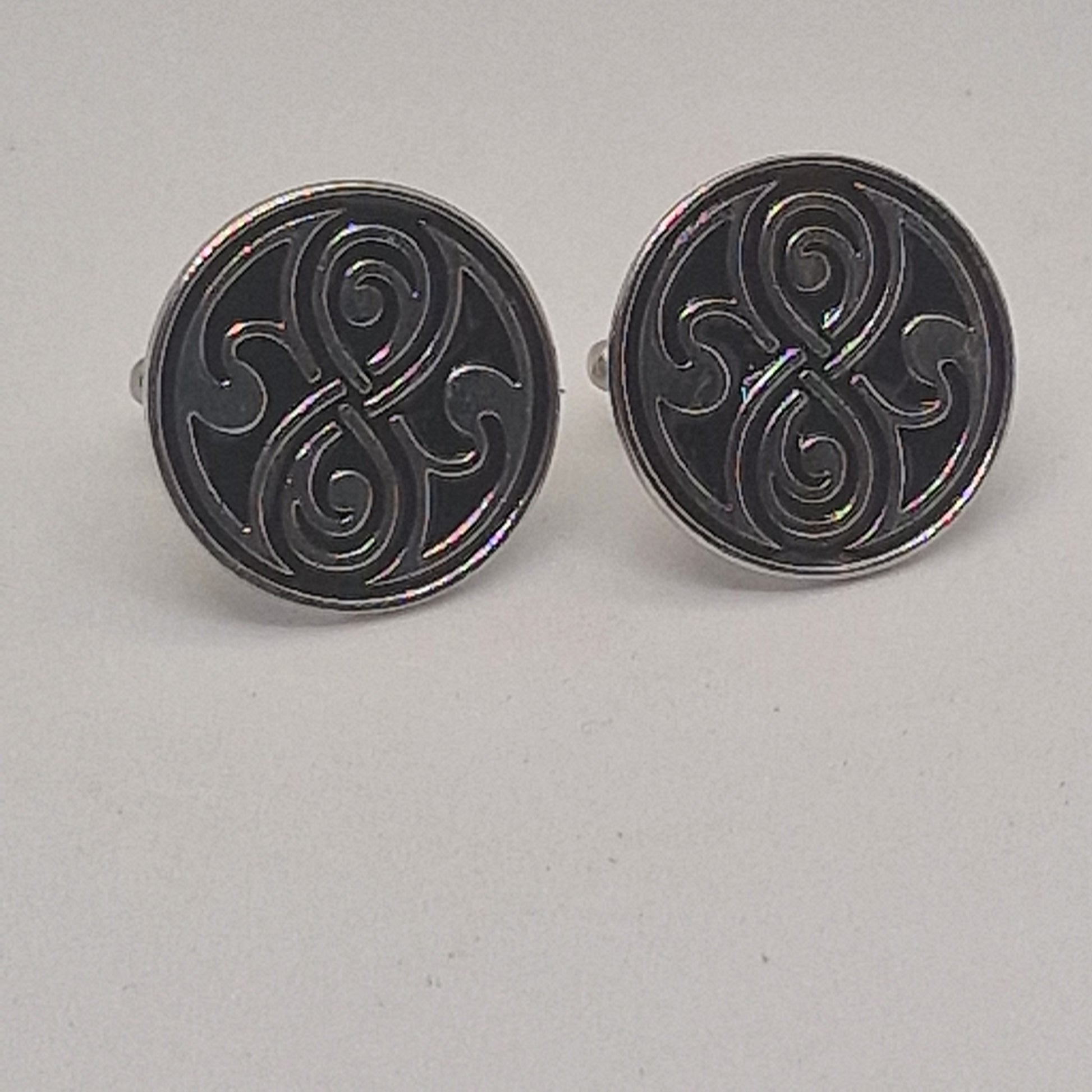 Vintage 1970s Silver-Tone Celtic Knotwork Enamel Cufflinks Black Mens Geometric – photo 3
