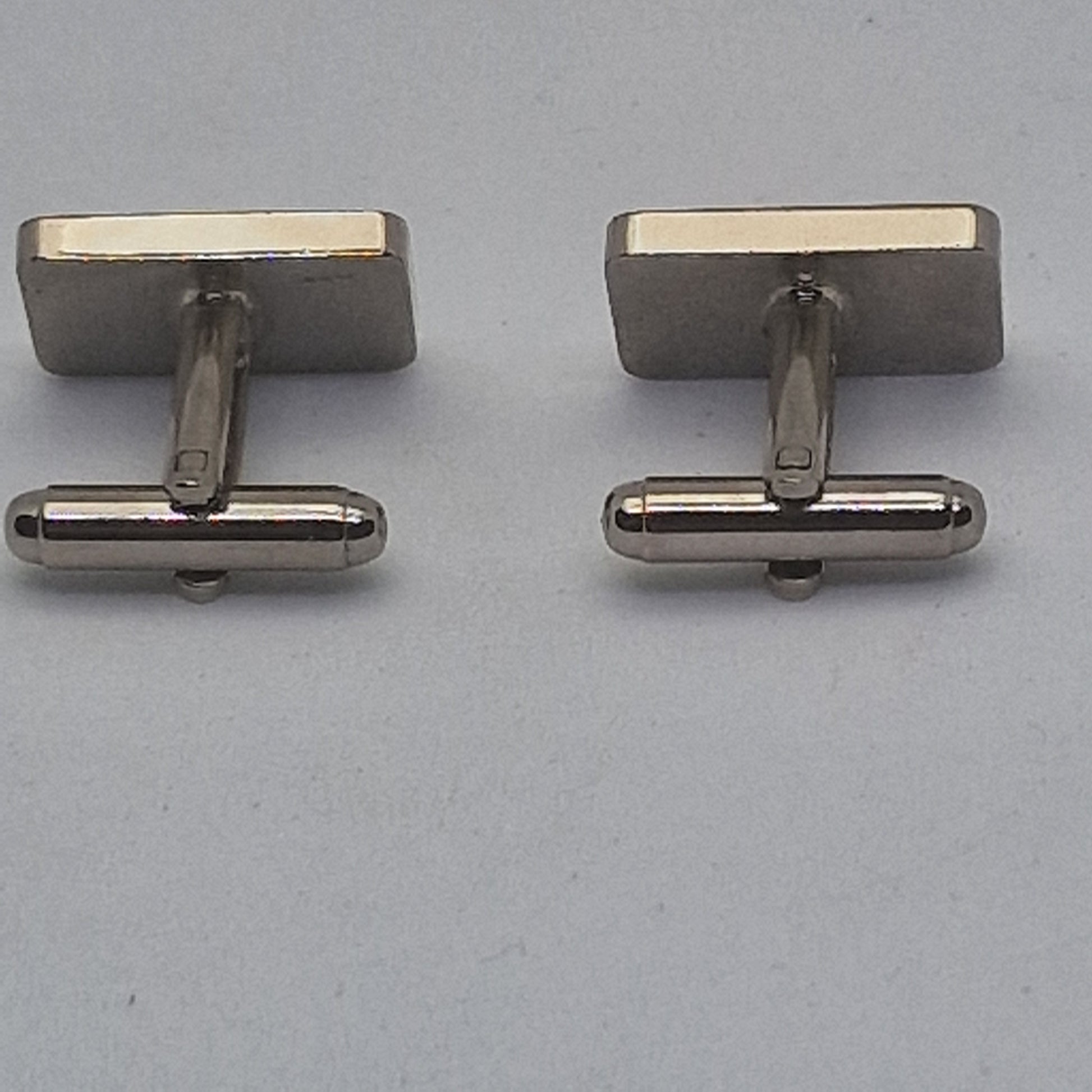 Vintage 1980s Silver-Tone Black Enamel Novelty Cufflinks Danger Highly Addictive – photo 3