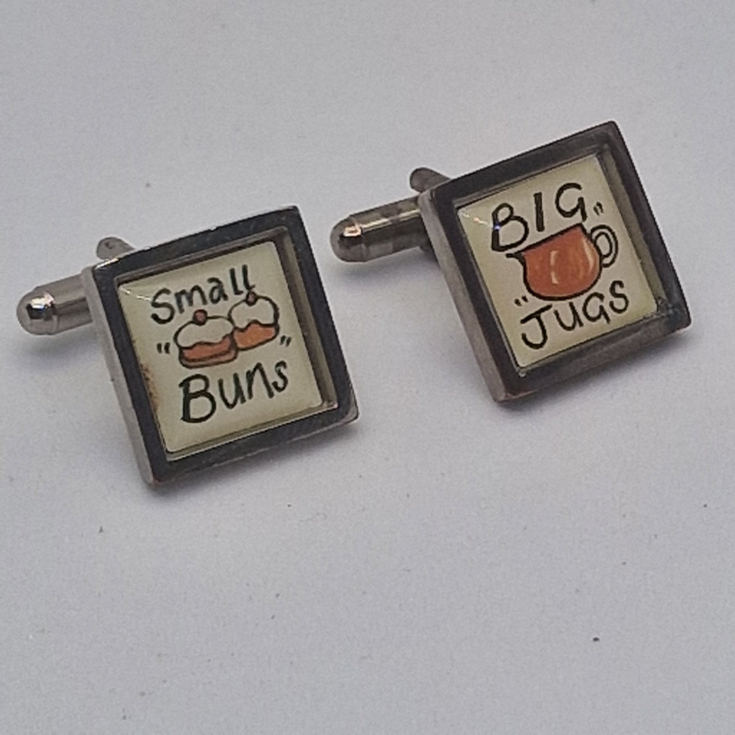 Vintage 1970s Silver-Tone Novelty Cufflinks British Pub Humour Figural Mens Wear – photo 2