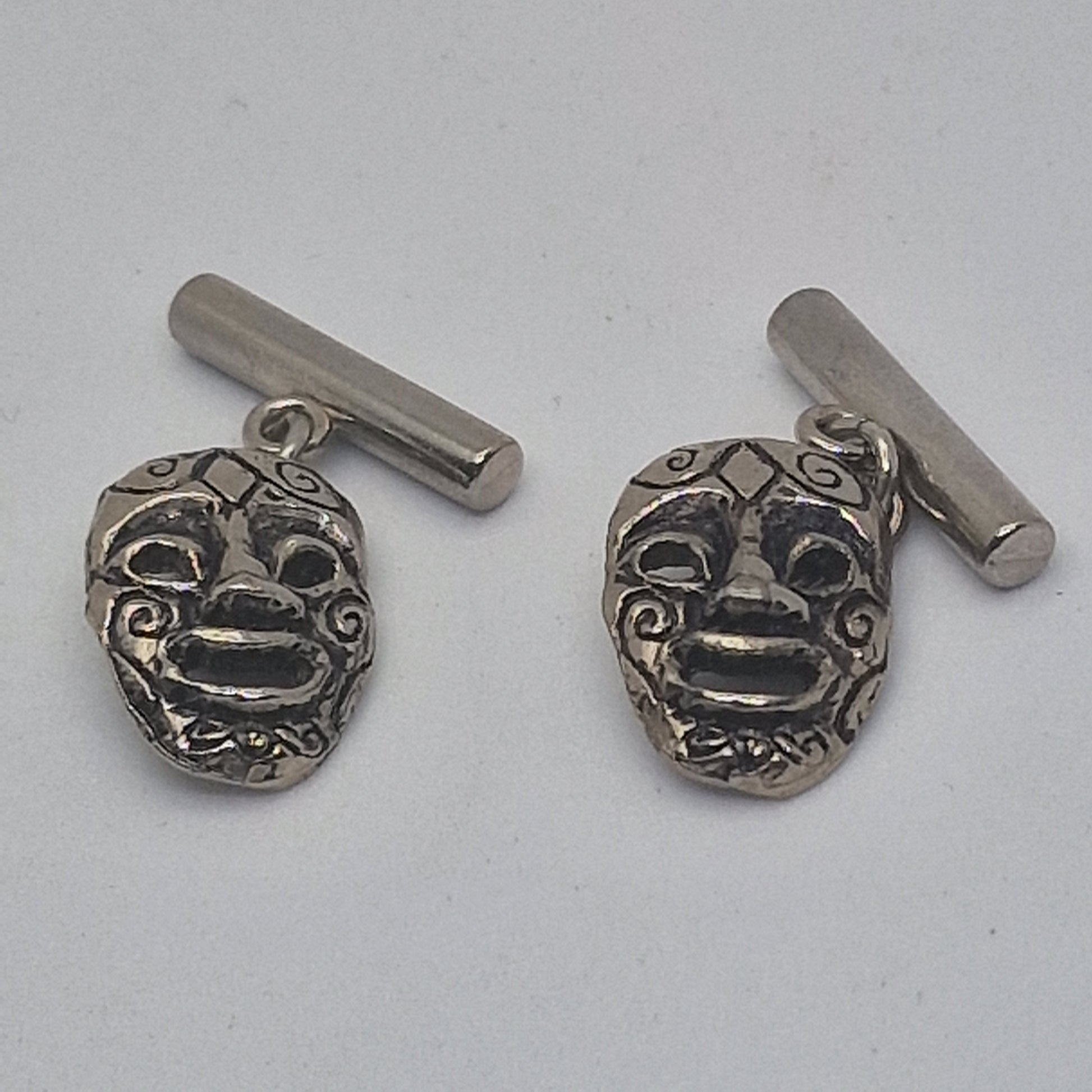 Vintage 1970s Silver-Tone Mask Face Cufflinks Figural Theatrical Toggle-Back Men