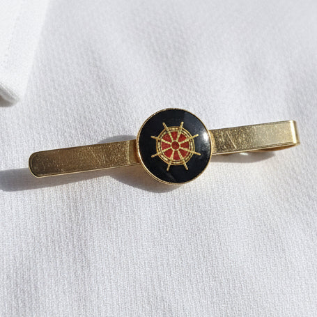Vintage 1970s Gold-Tone Mens Tie Bar Clip Ships Wheel Nautical Enamel Figural