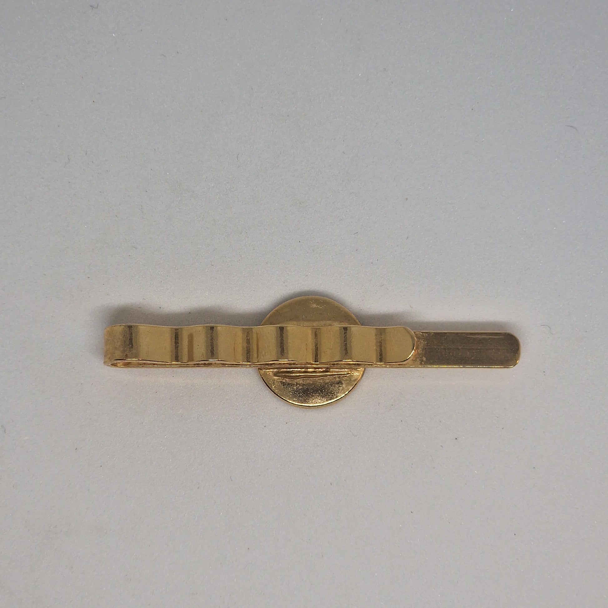 Vintage 1970s Gold-Tone Mens Tie Bar Clip Ships Wheel Nautical Enamel Figural – photo 3