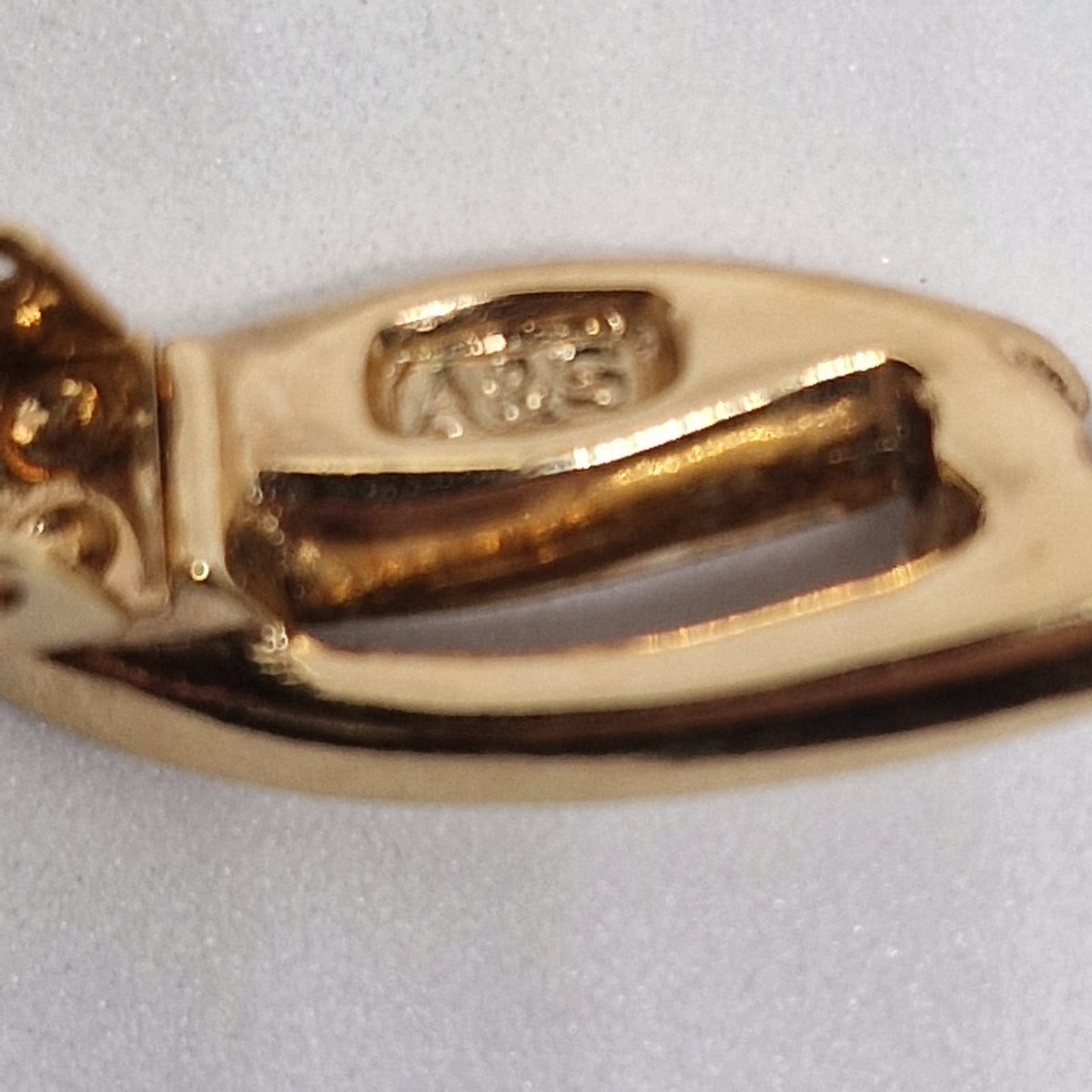 Vintage Attwood and Sawyer 1980s Gold-Tone Clear Rhinestone Clip-On Earrings