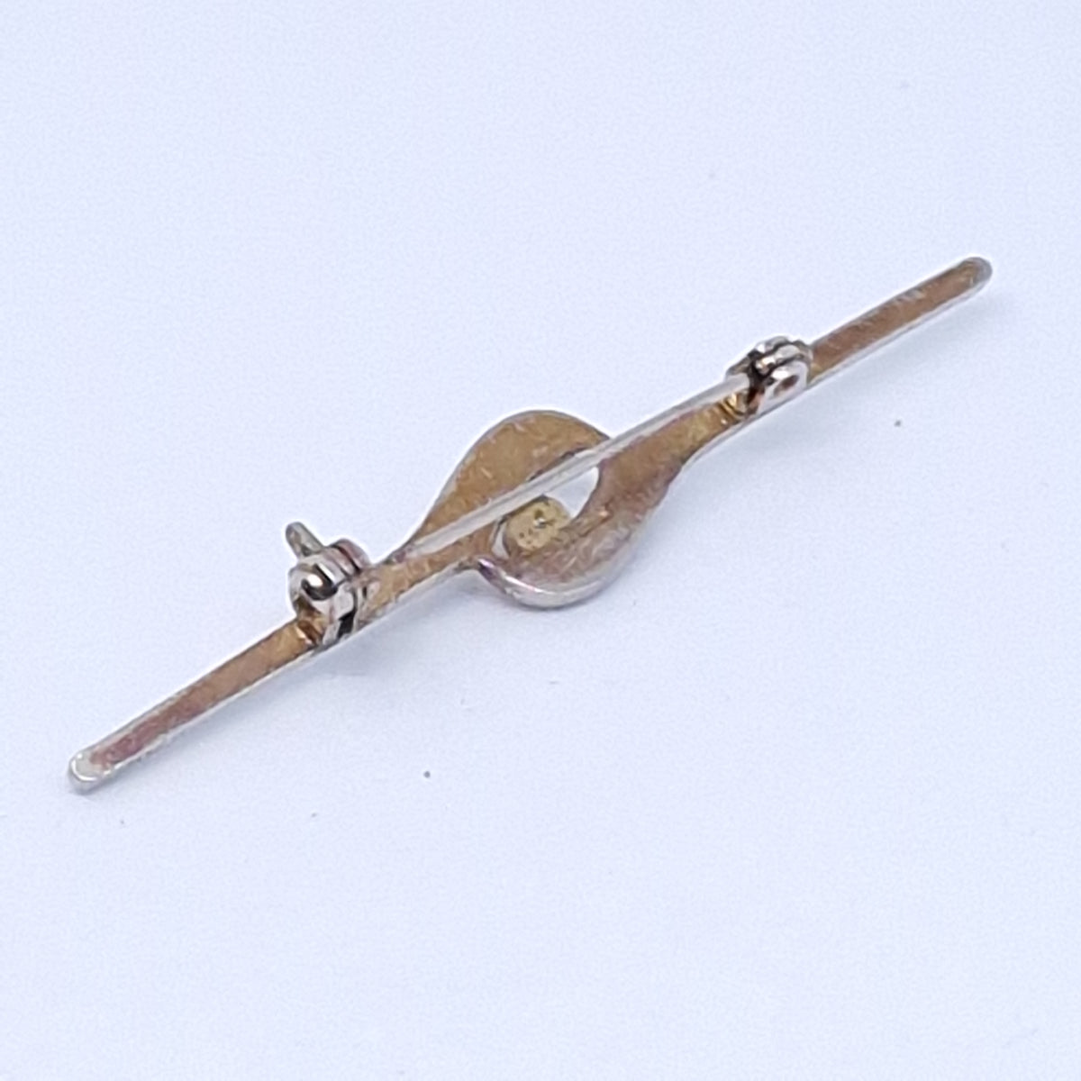 Vintage 1970s Gold-Tone Clear Crystal Rhinestone Bar Brooch Infinity Knot Pin