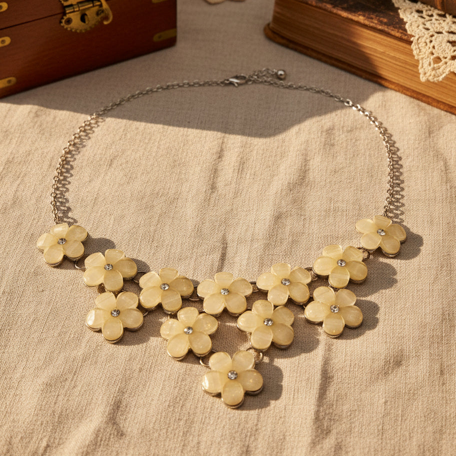 Vintage 1970s Silver-Tone Ivory Plastic Floral Cascading Bib Necklace Rhinestone