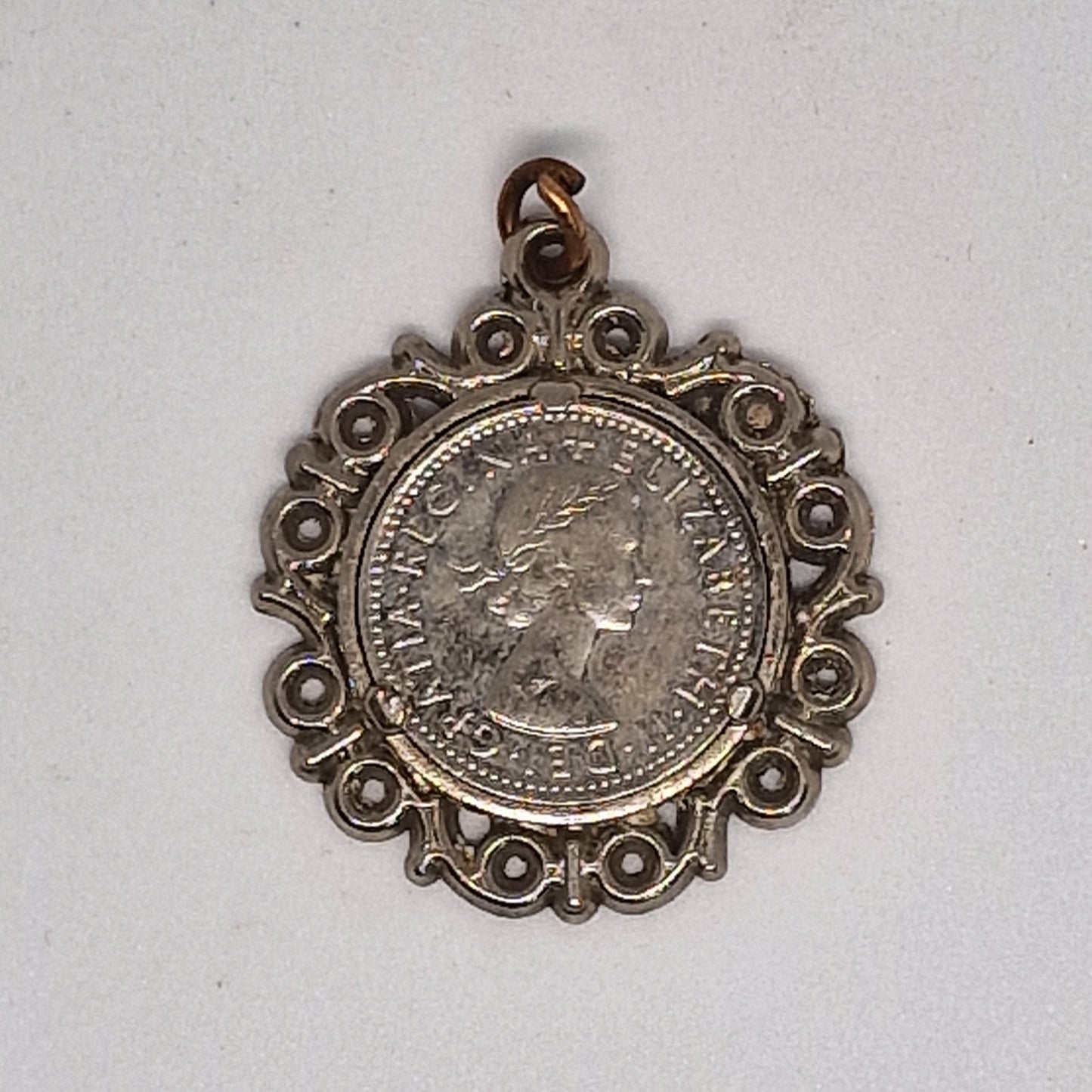 Vintage 1960s Silver-Tone Sixpence Coin Pendant Filigree Frame Lucky Charm Gift – photo 2