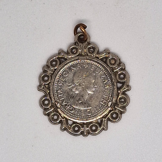 Vintage 1960s Silver-Tone Sixpence Coin Pendant Filigree Frame Lucky Charm Gift – photo 2