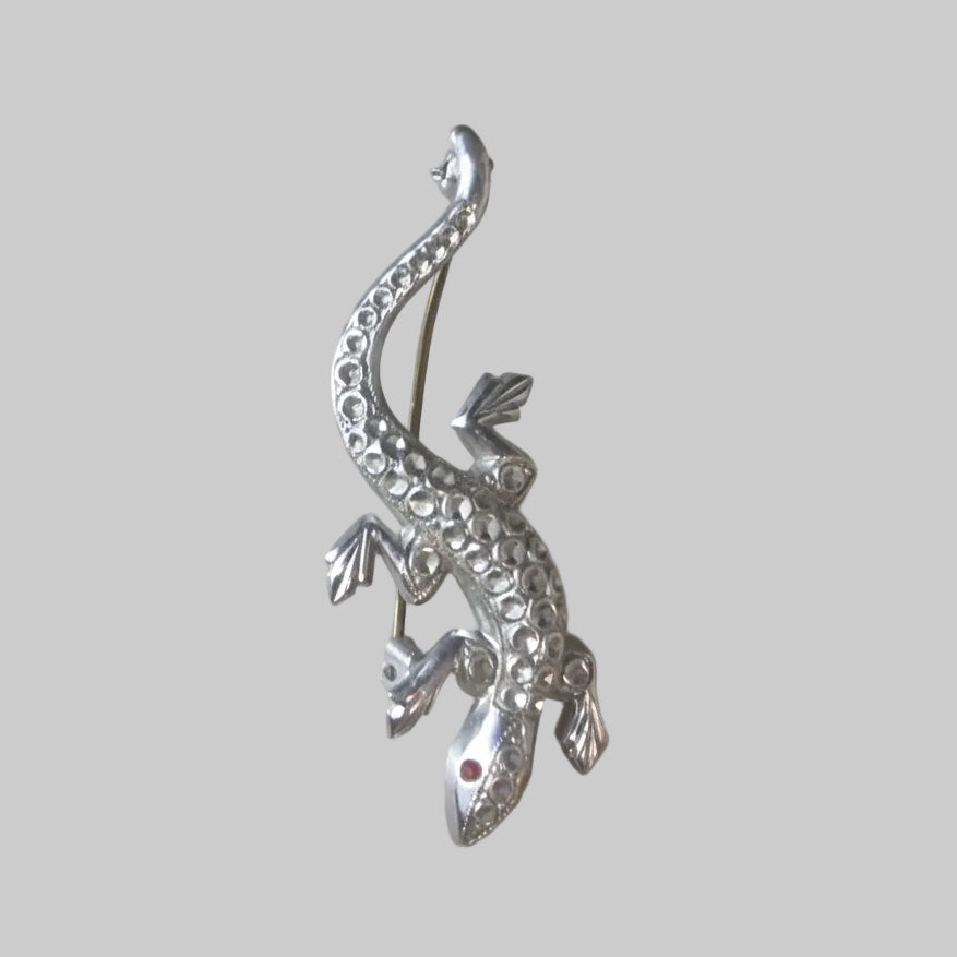 Vintage Silver-Tone Rhinestone Lizard Brooch Animal Pin Figural Costume Jewelry