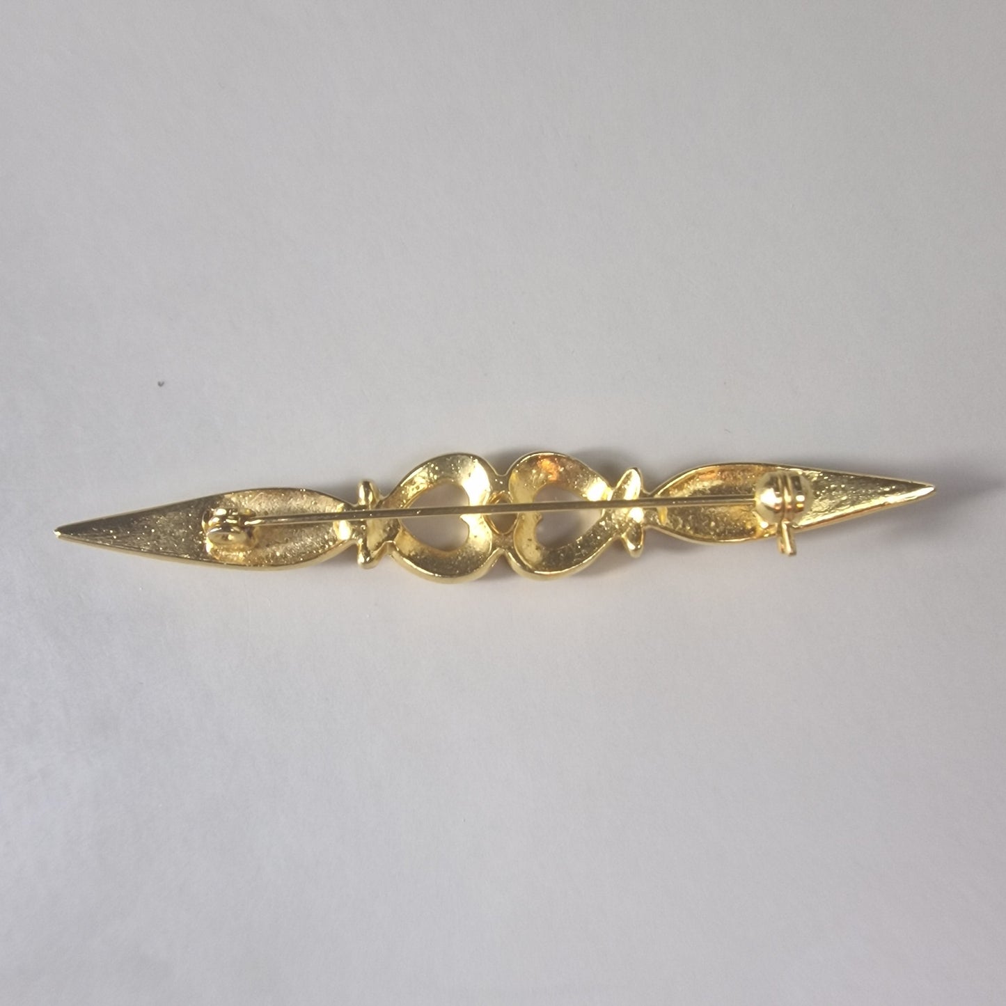Vintage 1990s Gold-Tone Double Open Heart Bar Brooch Romantic Figural Costume
