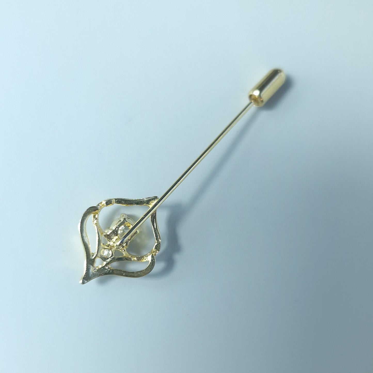 Vintage Gold-Tone Geometric Open-Work Stick Pin Rhinestone Costume Lapel Brooch – photo 2