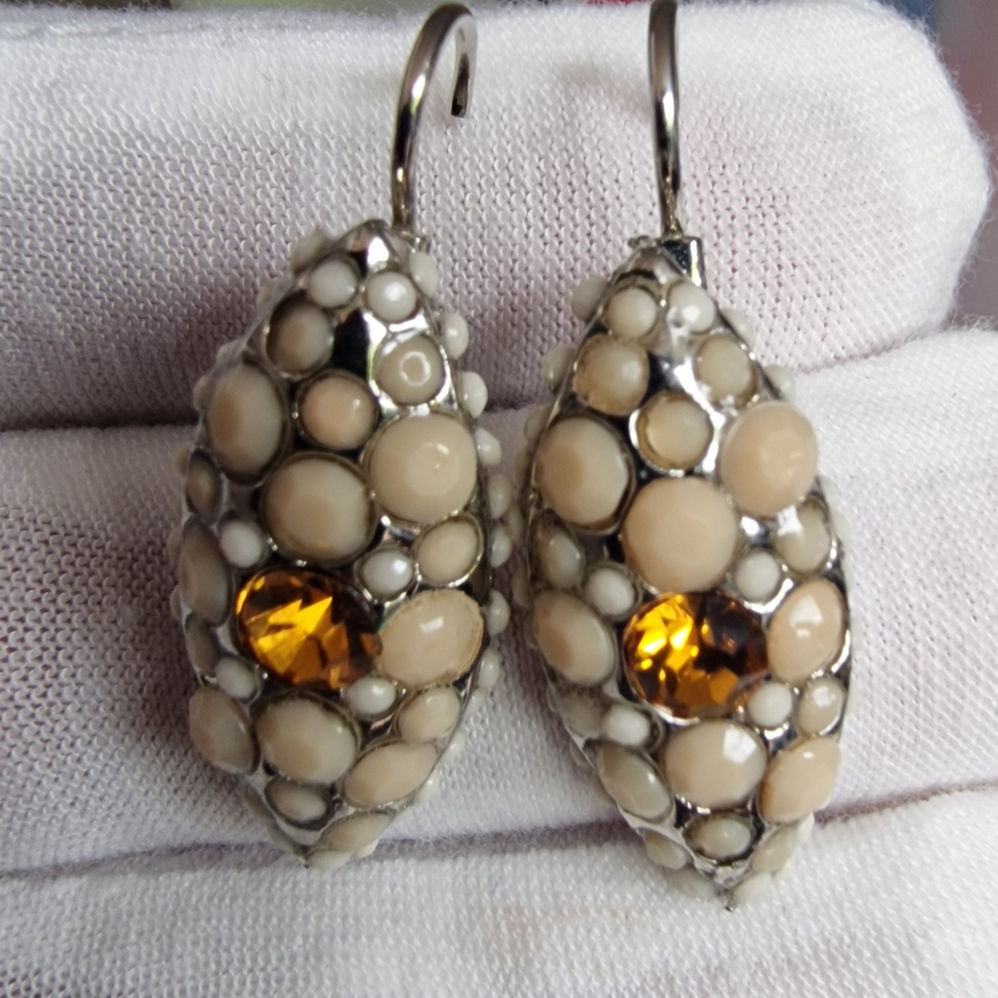 Vintage Silver-Tone Marquise Earrings Cream Stones Amber Rhinestone Lever Back – photo 6