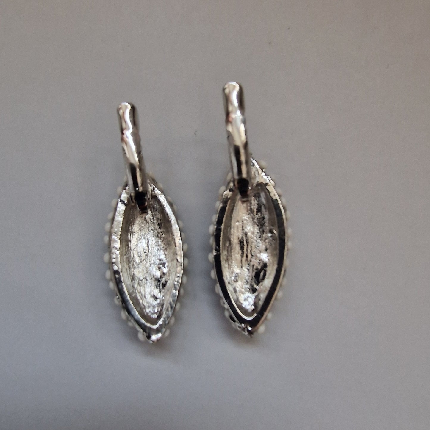Vintage Silver-Tone Marquise Earrings Cream Stones Amber Rhinestone Lever Back – photo 8