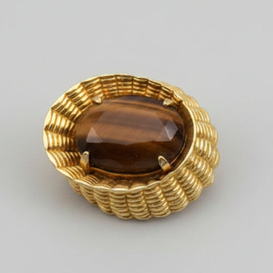 1970s Gold-Tone Oval Brooch, Banded Stone Cabochon, Basket-Weave Frame, Retro Costume Jewelry Pin – photo 4