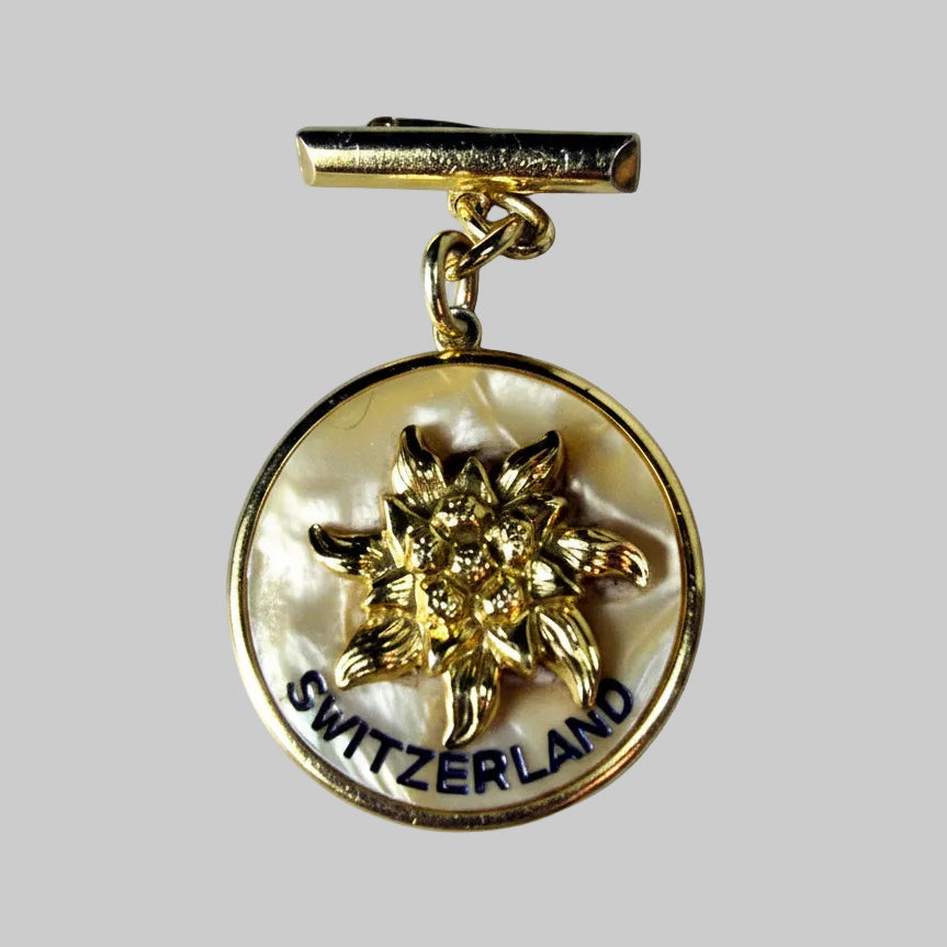 Vintage Gold-Tone Switzerland Edelweiss Brooch Swiss Alpine Souvenir Floral Pin