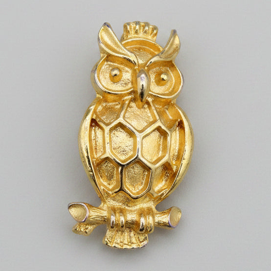 Hollywood Vintage Gold-Tone Owl Brooch Signed Figural Bird Pin
