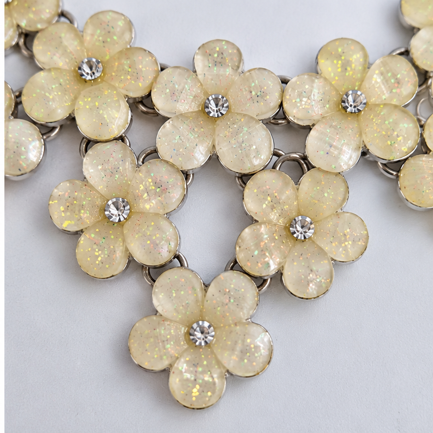 Vintage 1970s Silver-Tone Ivory Plastic Floral Cascading Bib Necklace Rhinestone